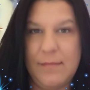 Meet your Posher, Sarah elizabeth